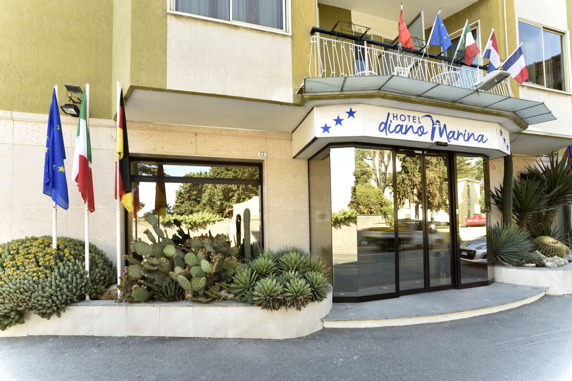 Hotel Diano Marina